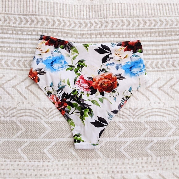 Shein high-waisted bikini bottom size L - Picture 2 of 4